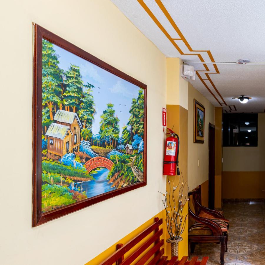 Mashy'S Hostal Otavalo Extérieur photo