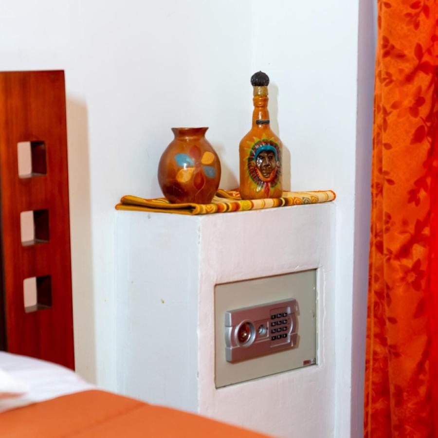 Mashy'S Hostal Otavalo Extérieur photo