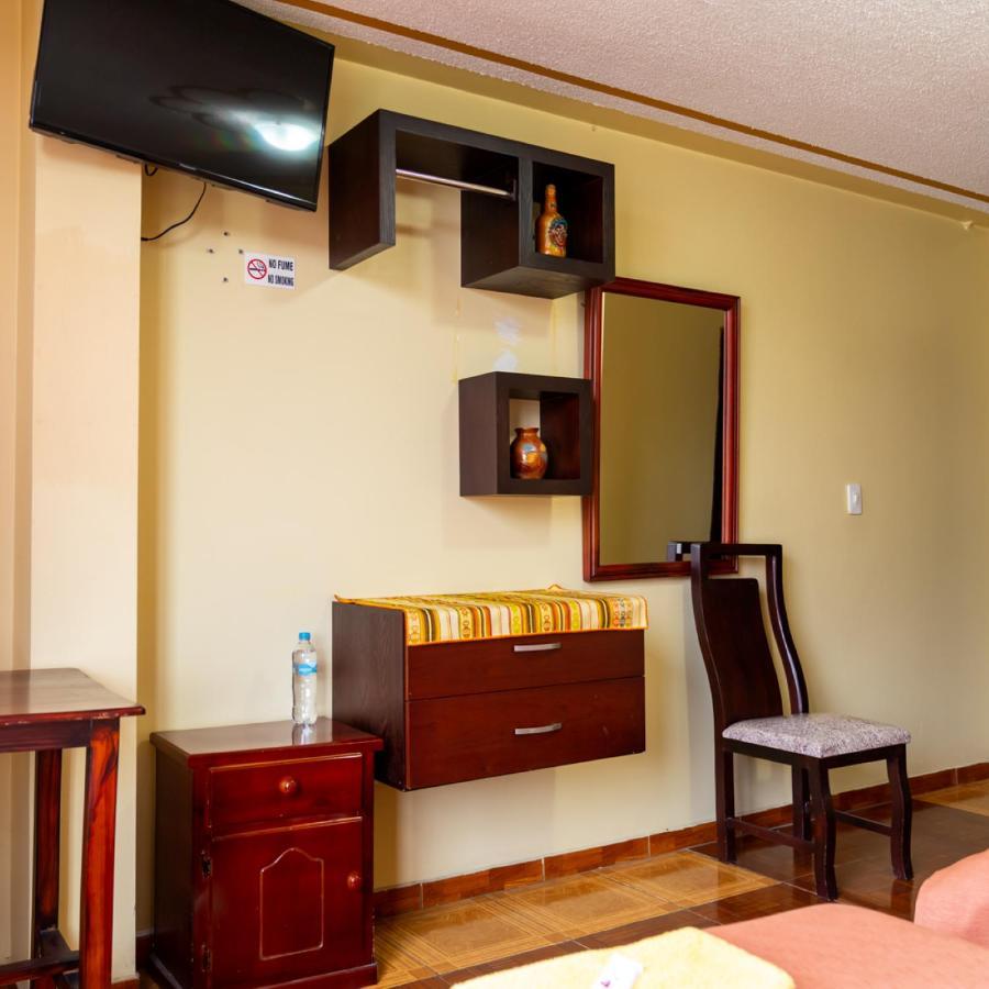 Mashy'S Hostal Otavalo Extérieur photo