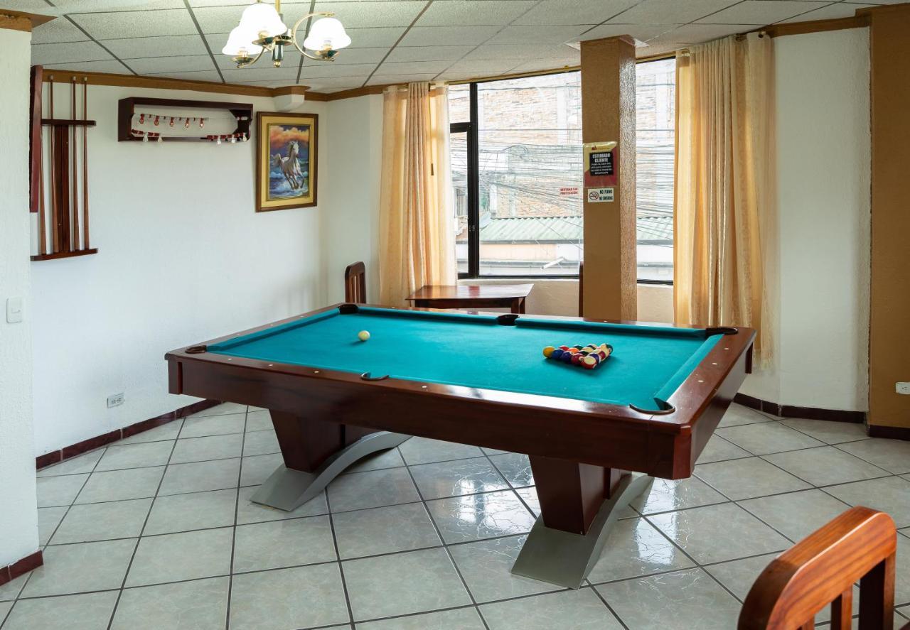 Mashy'S Hostal Otavalo Extérieur photo
