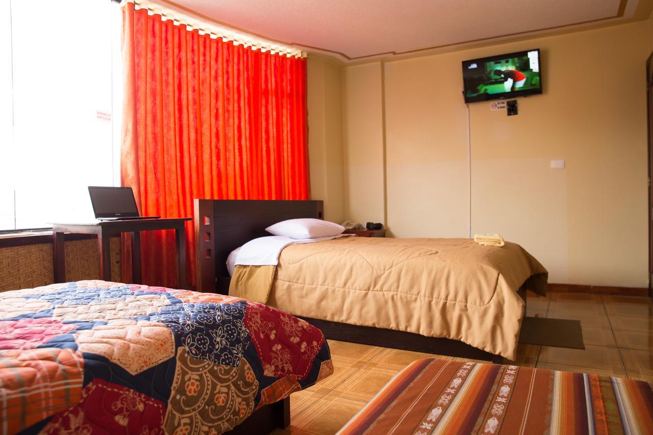 Mashy'S Hostal Otavalo Extérieur photo